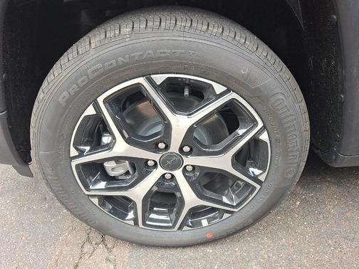 Diamond Black 2026 Jeep Compass Limited