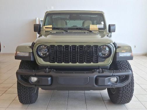 2025 Jeep Wrangler 4xe Sport
