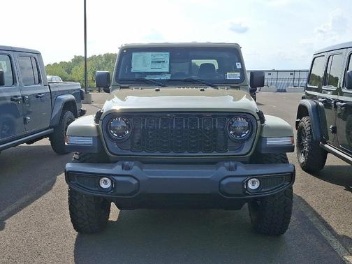 2025 Jeep Gladiator Sport