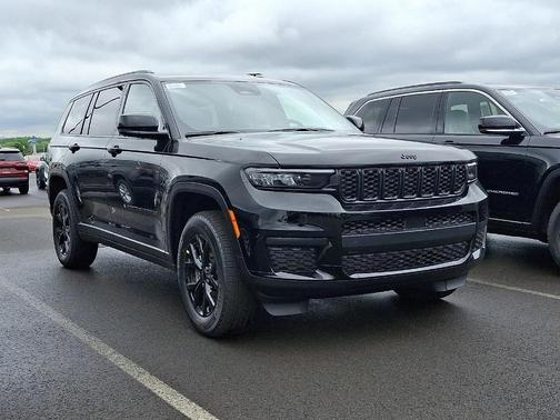 2025 Jeep Grand Cherokee L Laredo