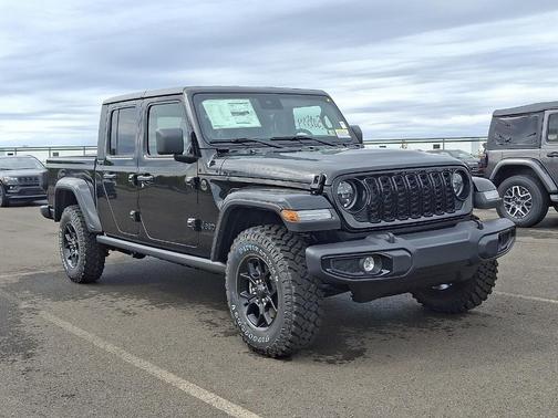 2025 Jeep Gladiator Sport
