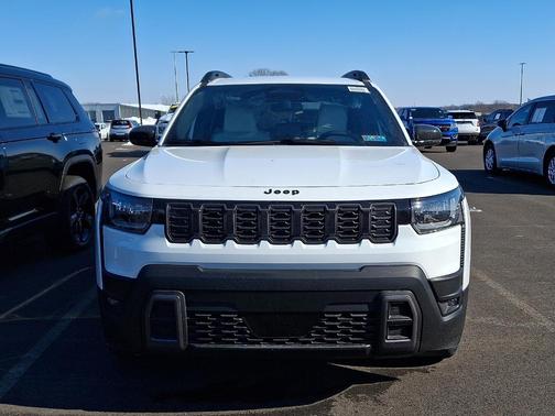 2026 Jeep Cherokee LAREDO/LIMITED