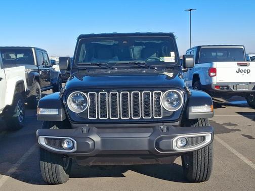 2025 Jeep Wrangler Sahara