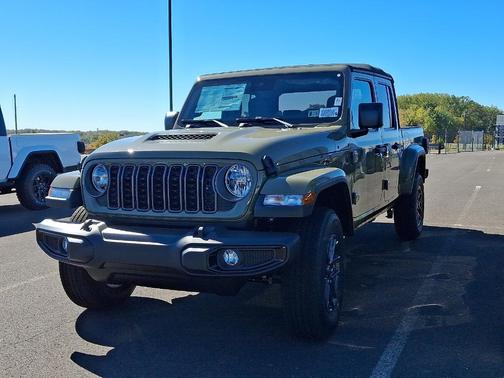 2025 Jeep Gladiator Sport