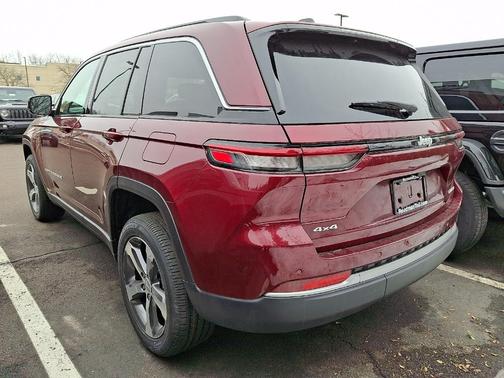 Velvet Red 2026 Jeep Grand Cherokee Limited 4x4