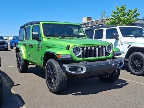 2025 Jeep Wrangler 4xe Sahara
