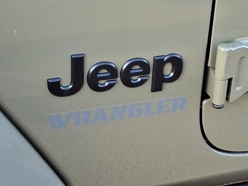 2025 Jeep Wrangler 4xe Sport