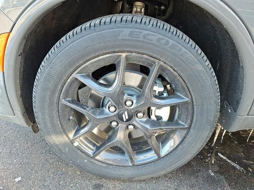 2026 Dodge Durango GT HEMI V8