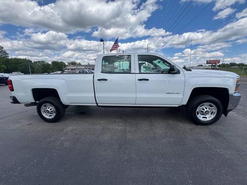 White 2015 Chevrolet Silverado 2500 WT