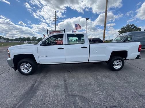 White 2015 Chevrolet Silverado 2500 WT