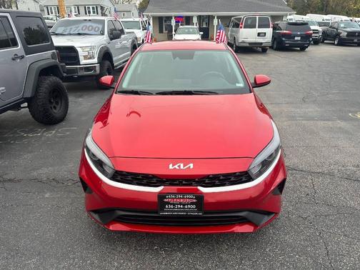2024 Kia Forte LXS