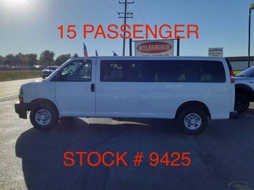 2020 Chevrolet Express 3500 LS 3500 3dr Extended Passenger Van