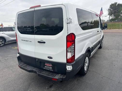 2017 Ford Transit-150 XL