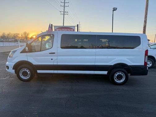 2024 Ford Transit-350 XL