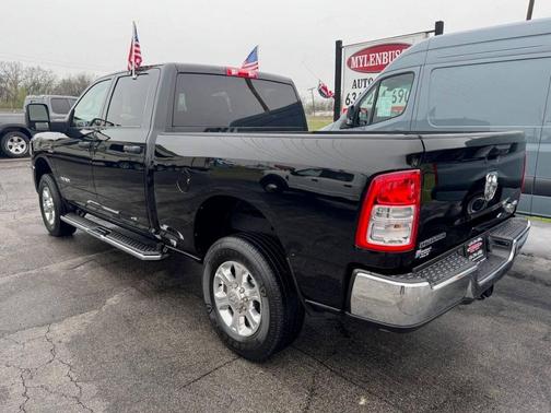 Black 2024 RAM 2500 Big Horn 4x4 4dr Crew Cab 6.3 ft. SB Pickup