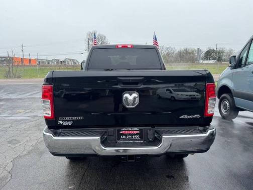 Black 2024 RAM 2500 Big Horn 4x4 4dr Crew Cab 6.3 ft. SB Pickup