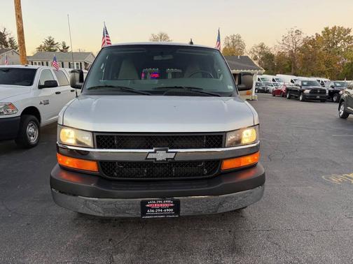 2016 Chevrolet Express 3500 LT