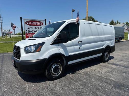 Oxford White 2019 Ford Transit-250 Base