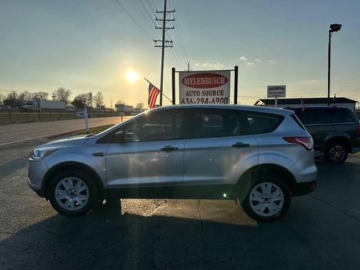 2016 Ford Escape S