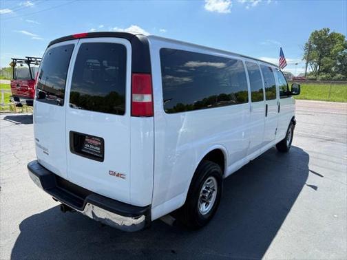2010 GMC Savana 3500 LT