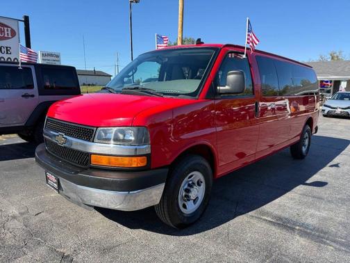 2016 Chevrolet Express 3500 LT