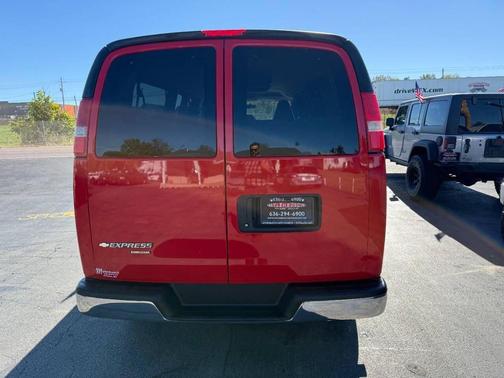 2016 Chevrolet Express 3500 LT