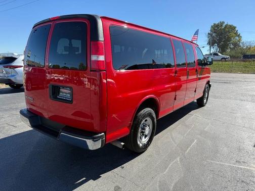 2016 Chevrolet Express 3500 LT