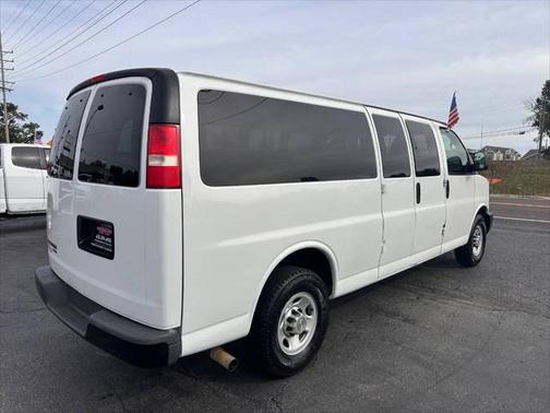 2014 Chevrolet Express 3500 LS