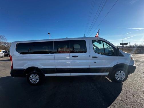 2015 Ford Transit-350 XLT