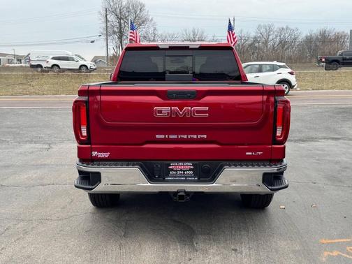 2021 GMC Sierra 1500 SLT