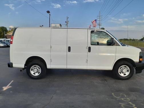 2019 Chevrolet Express 2500 Work Van