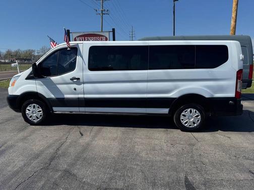 Oxford White 2015 Ford Transit-350 XLT