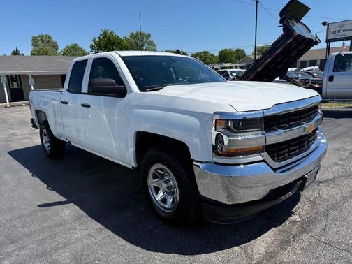 White 2018 Chevrolet Silverado 1500 WT