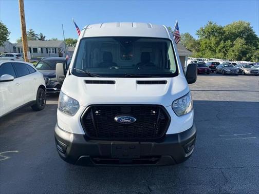 2022 Ford Transit-250 Base