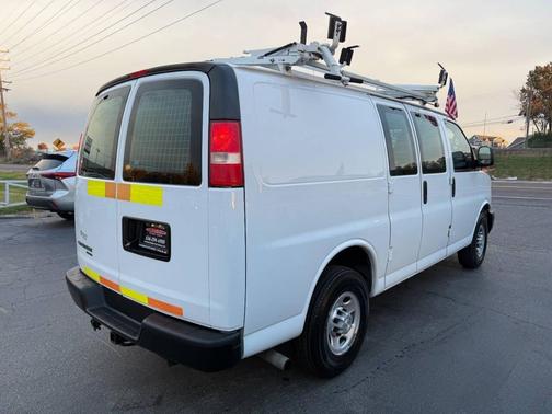 2015 Chevrolet Express 2500 Work Van
