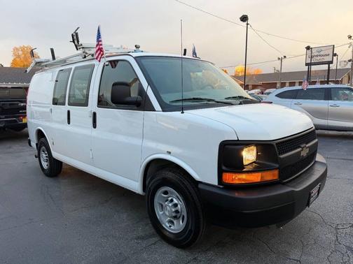 2015 Chevrolet Express 2500 Work Van