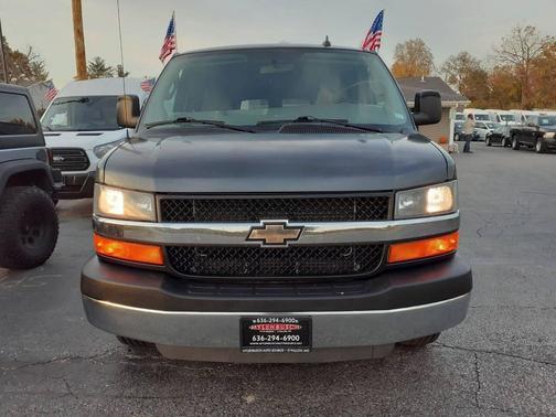 2016 Chevrolet Express 3500 LT