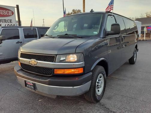 2016 Chevrolet Express 3500 LT