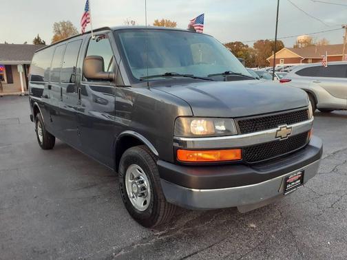 2016 Chevrolet Express 3500 LT