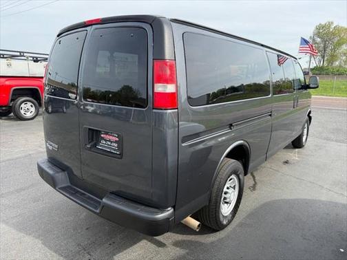 2015 Chevrolet Express 3500 LS