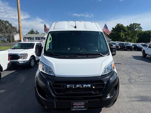 Bright White Clearcoat 2023 RAM ProMaster 2500 High Roof