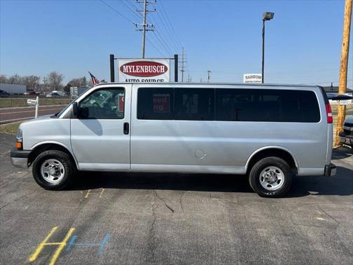 2016 Chevrolet Express 3500 LT