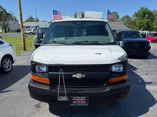 White 2011 Chevrolet Express 2500 LT