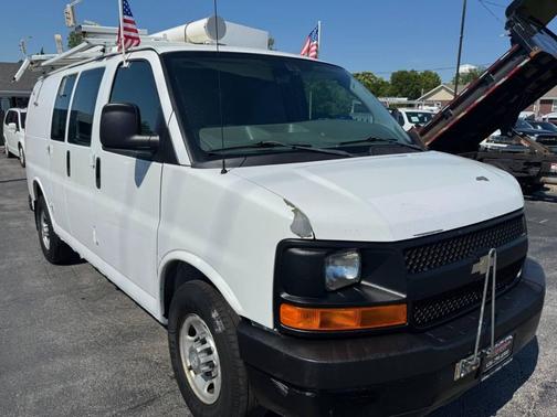 White 2011 Chevrolet Express 2500 LT