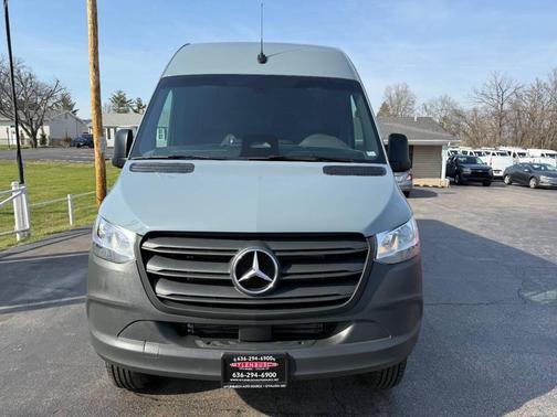 2025 Mercedes-Benz Sprinter 2500 High Roof