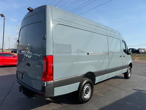 2025 Mercedes-Benz Sprinter 2500 High Roof