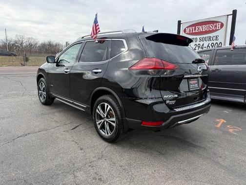 2018 Nissan Rogue Hybrid SV