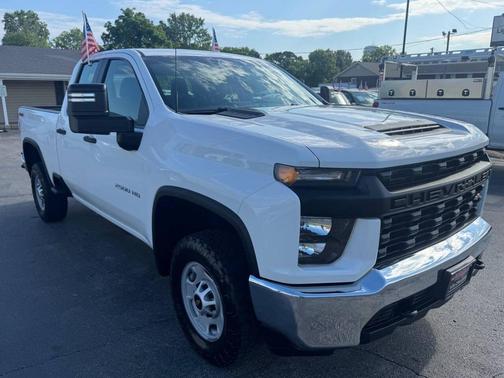 White 2020 Chevrolet Silverado 2500 WT