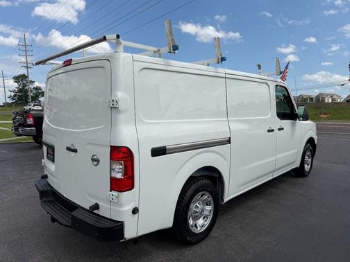 White 2018 Nissan NV Cargo NV1500 SV V6