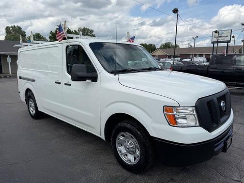 White 2018 Nissan NV Cargo NV1500 SV V6